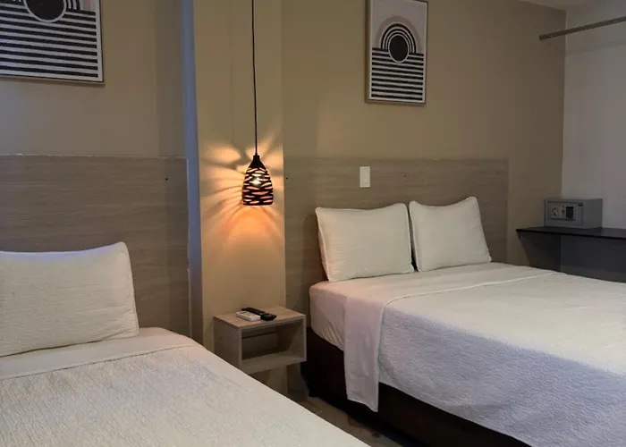 Holiday Sai Hotel